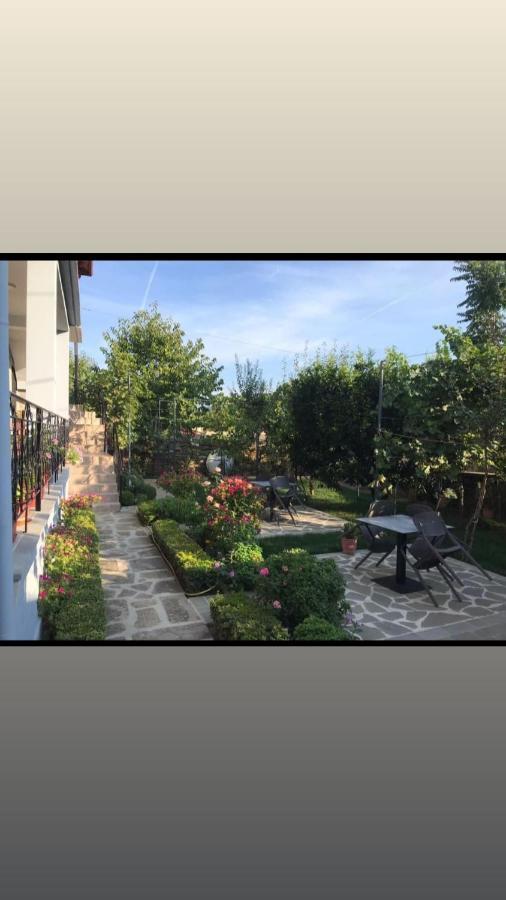 Garden Guest House Përmet Exterior foto