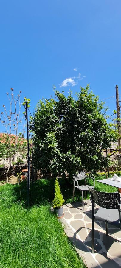 Garden Guest House Përmet Exterior foto
