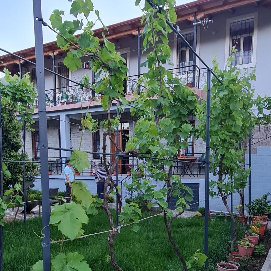 Garden Guest House Përmet Exterior foto